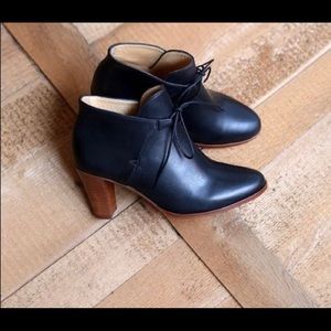 Sezane low “Hunter” bootie